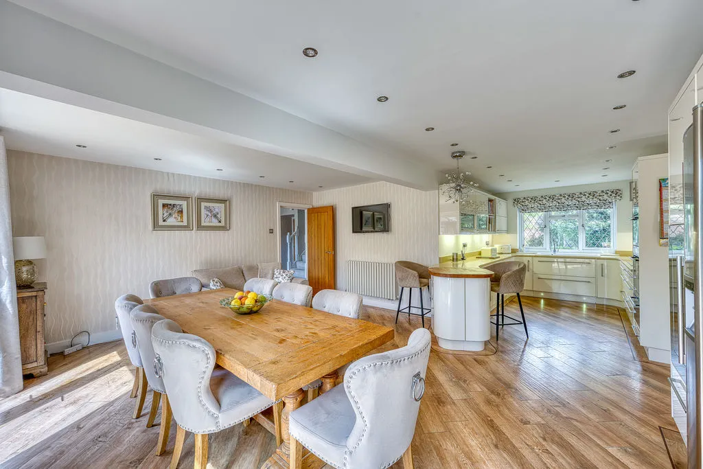 Kenderdine Close, Bednall, ST17, photo 7