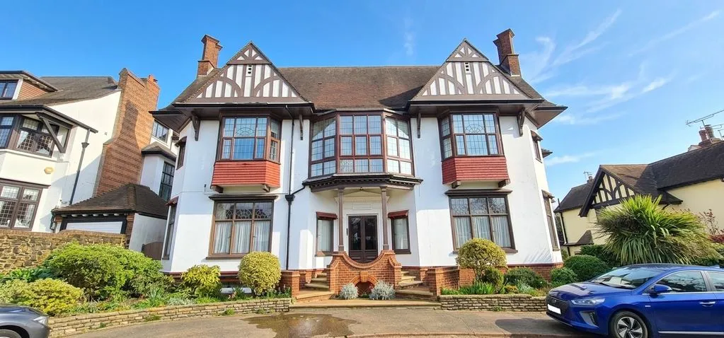 58 Chalkwell Avenue, Westcliff-On-Sea, Essex, SS0 8NN, photo 33