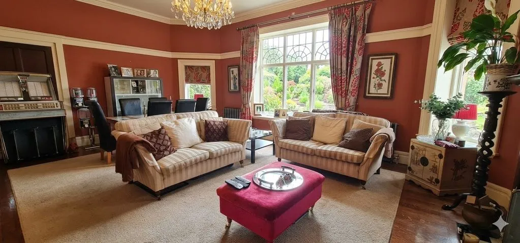 58 Chalkwell Avenue, Westcliff-On-Sea, Essex, SS0 8NN, photo 2