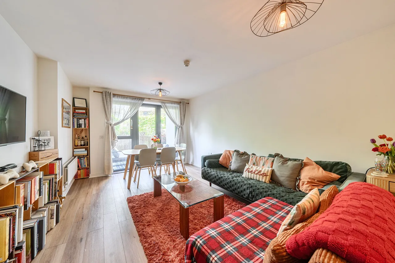 Flat 3, Chaplin House, All Saints Road, London, photo 6