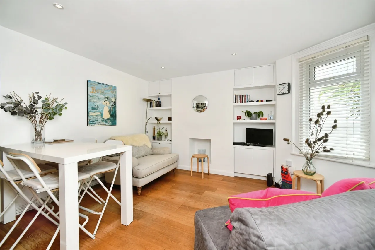1 bed flat for sale, Grantham Road, Brighton, BN1