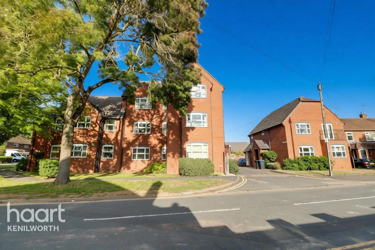 2 bed flat for sale, Elmdene Road, Kenilworth, CV8