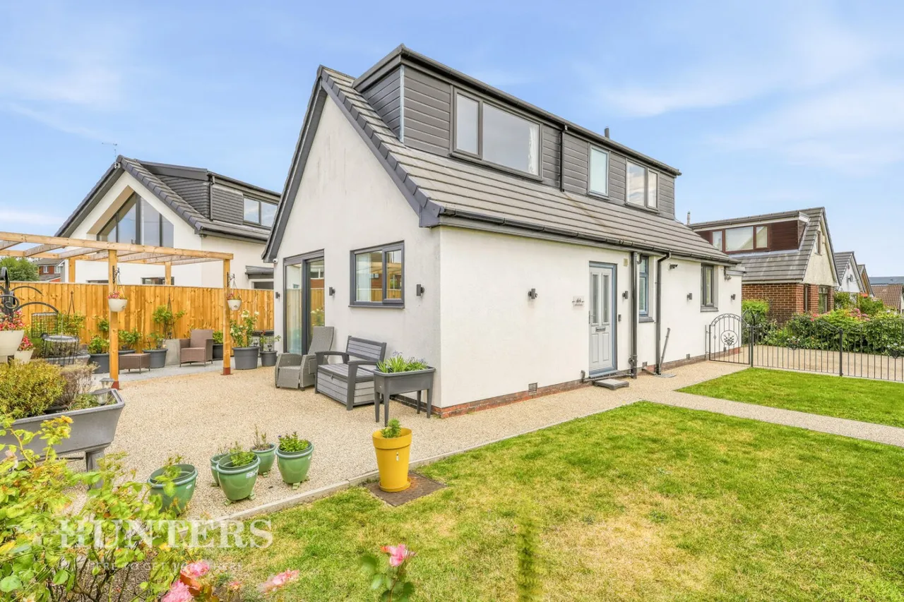Milbury Drive, Hollingworth Lake, OL15, photo 30