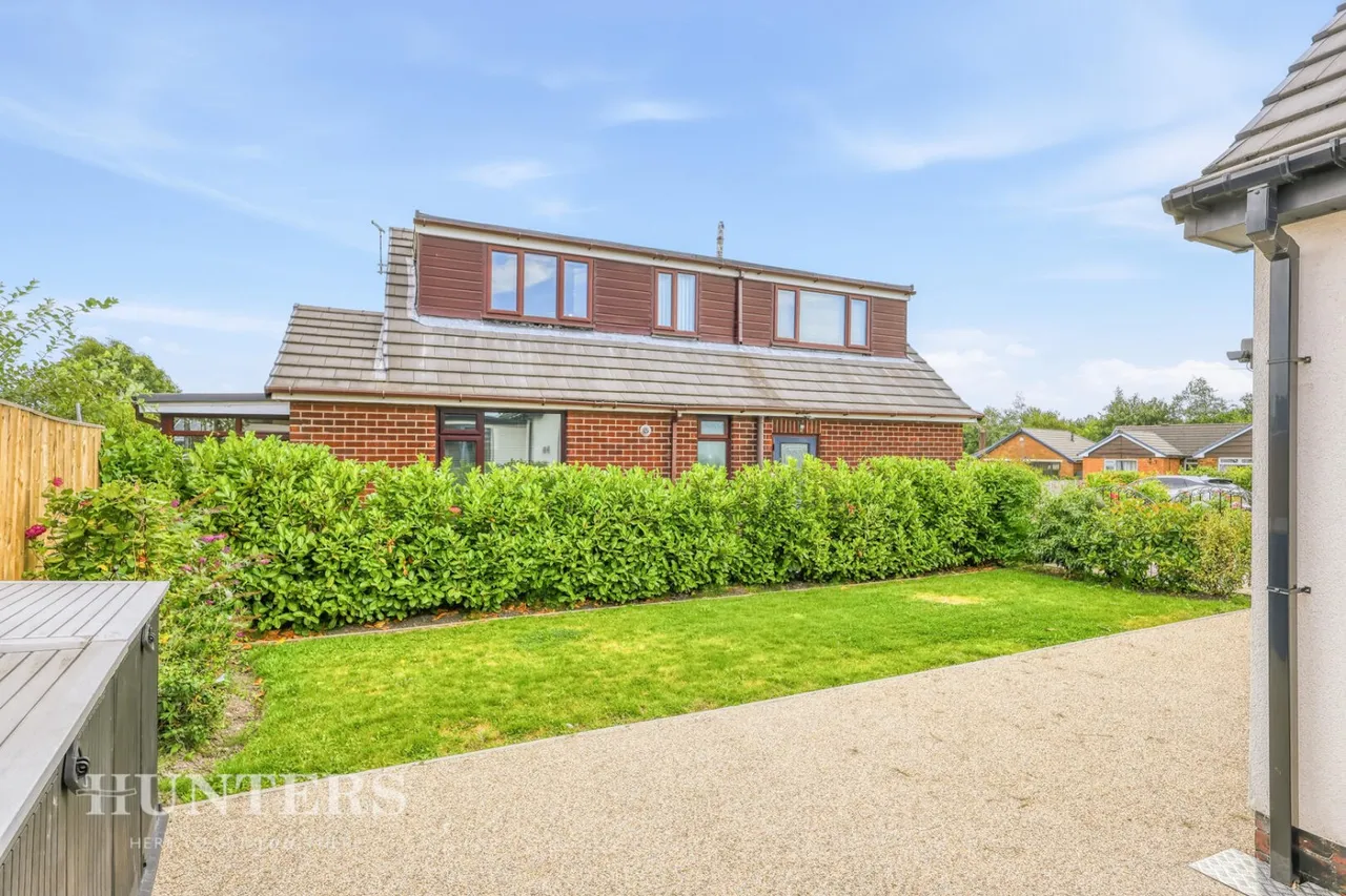Milbury Drive, Hollingworth Lake, OL15, photo 27