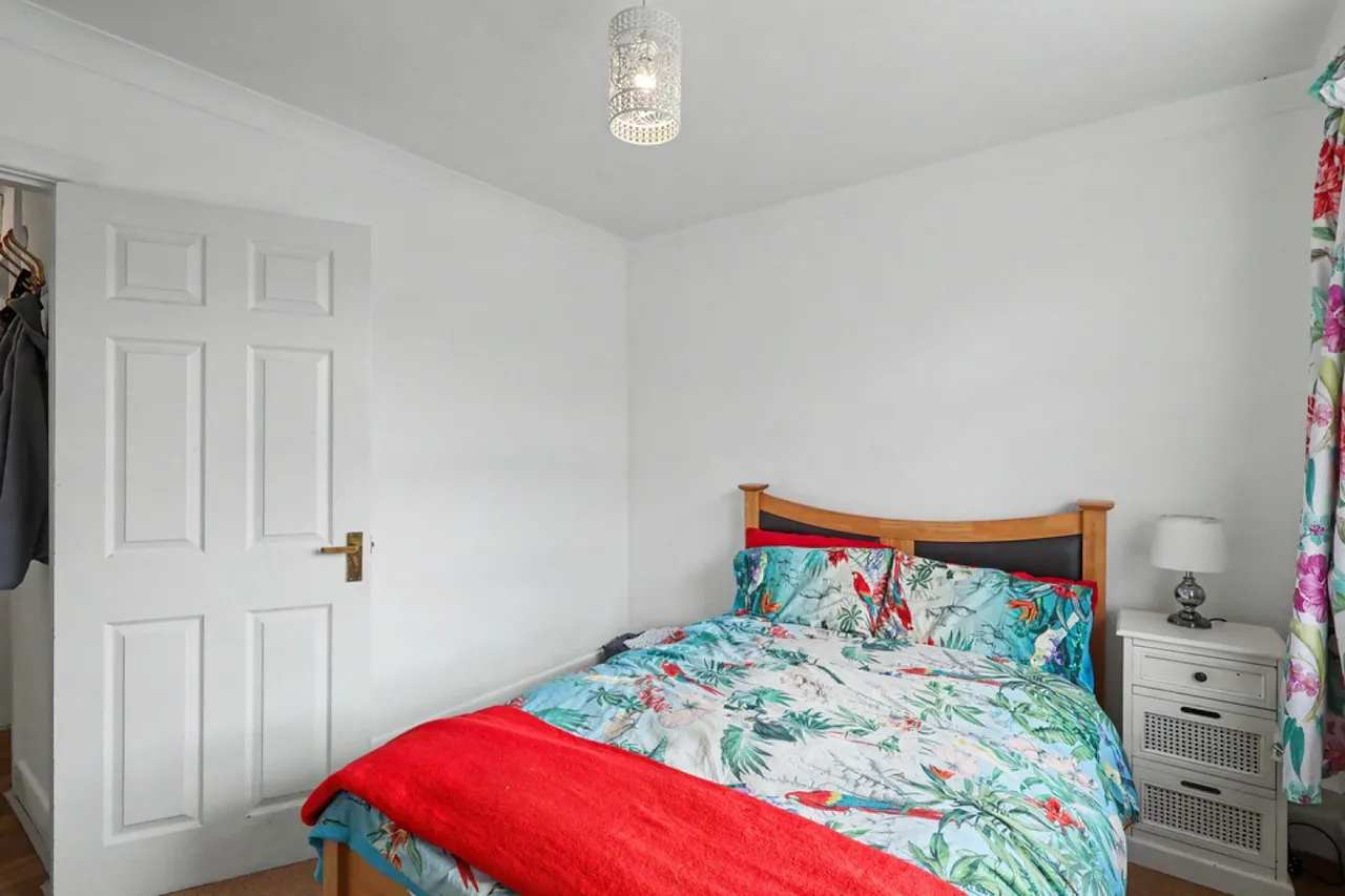 Walliscott Road, Wallisdown, photo 10