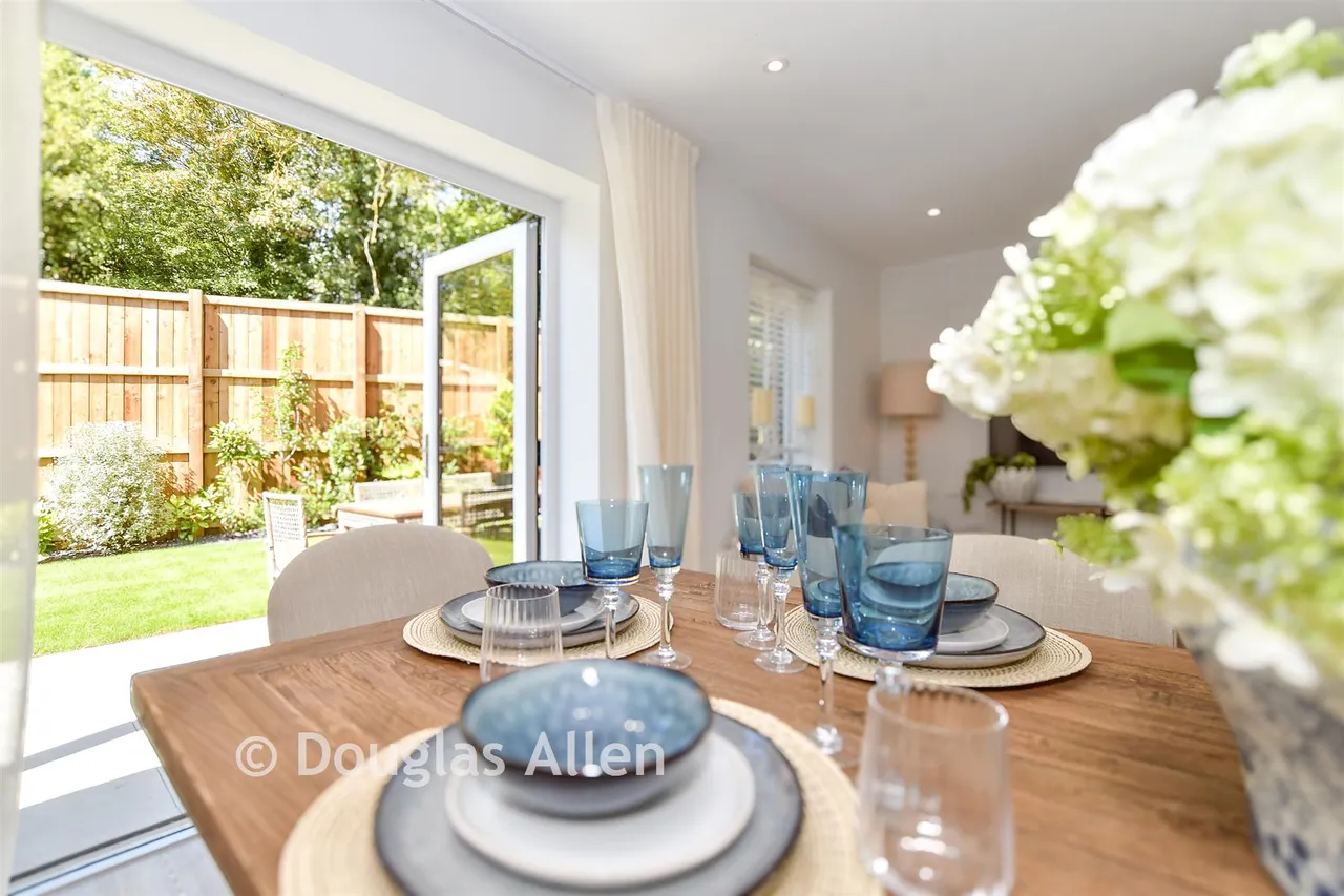 Centurion Way, Billericay, CM12, photo 4