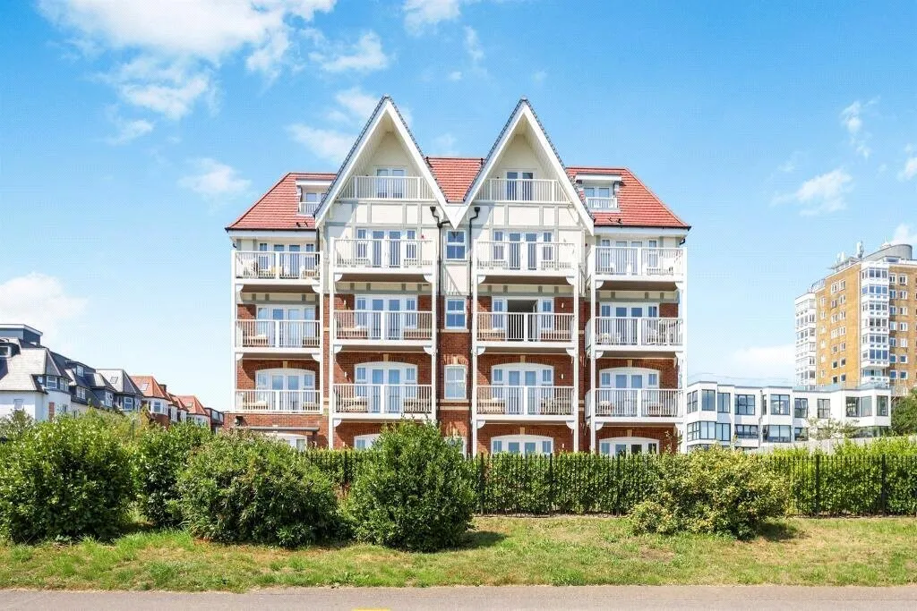 West Cliff Gardens, Bournemouth, BH2, photo 10