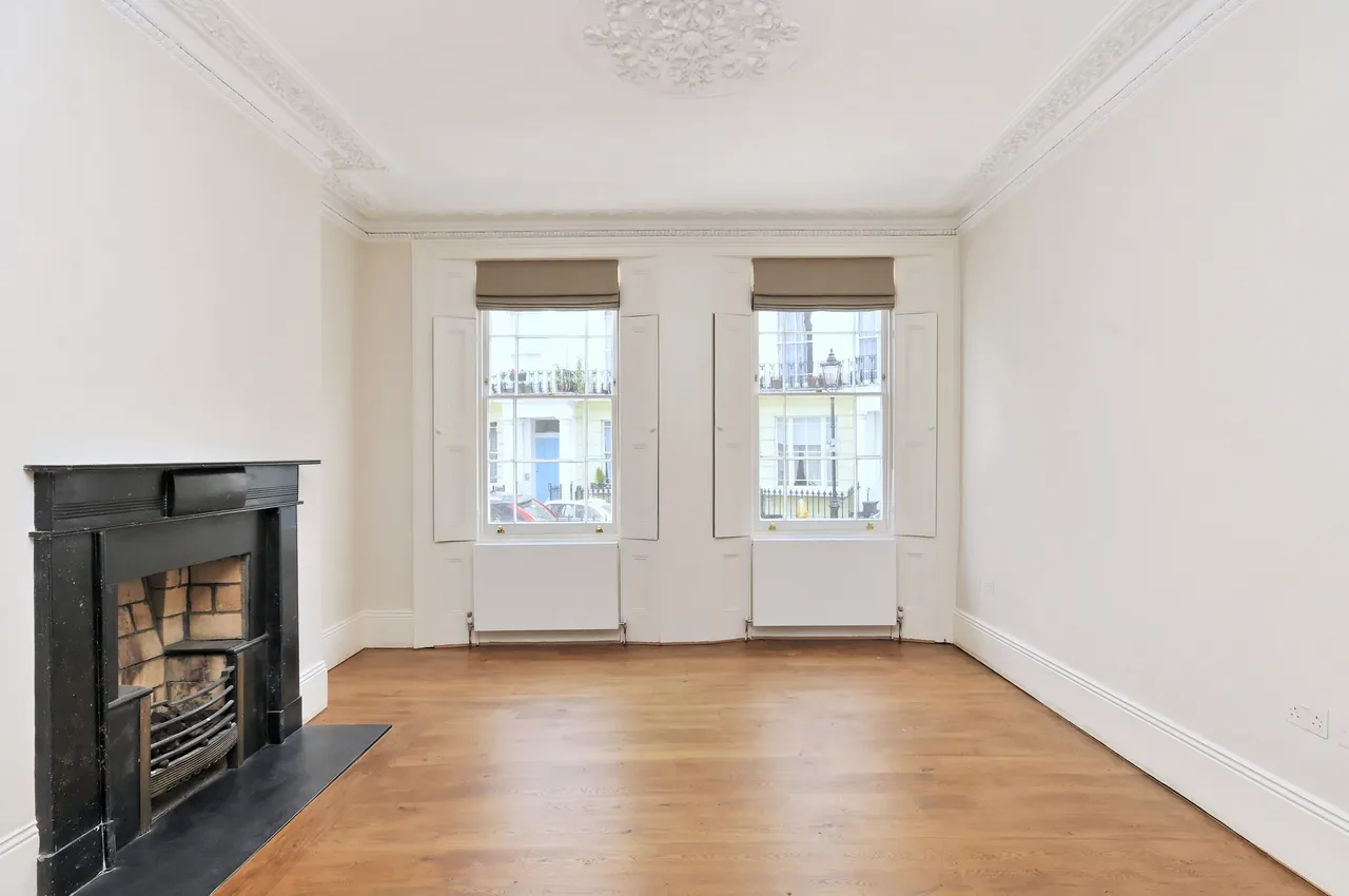 Chalcot Crescent, London, NW1, photo 2