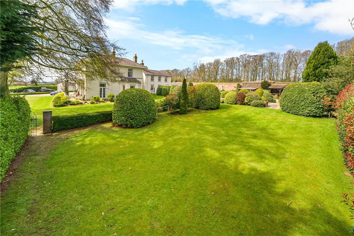 Wold Road, Nafferton, YO25, photo 5