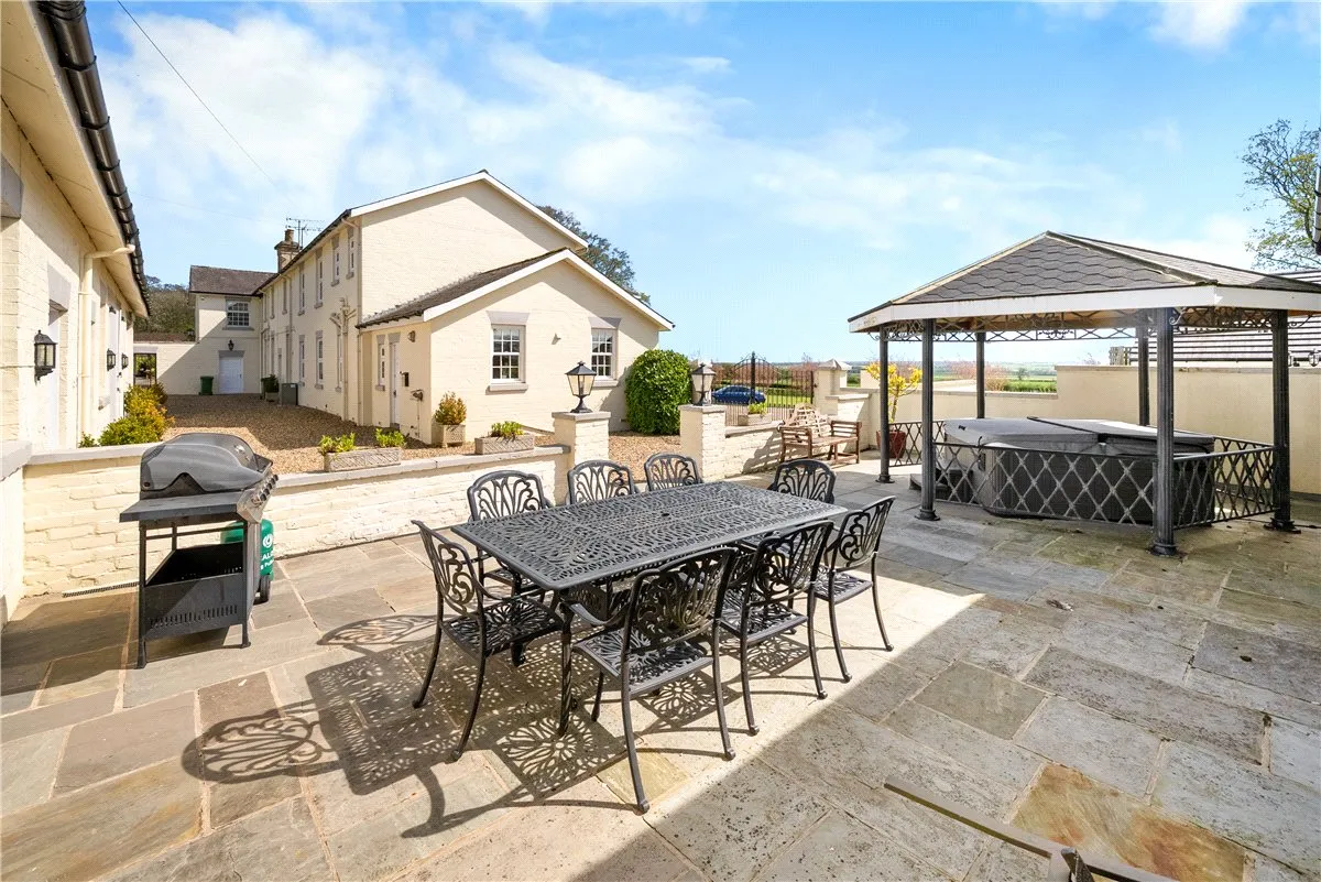 Wold Road, Nafferton, YO25, photo 9