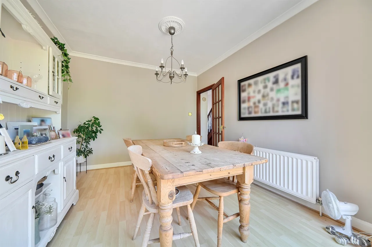 Willow Road, Enfield, EN1, photo 5