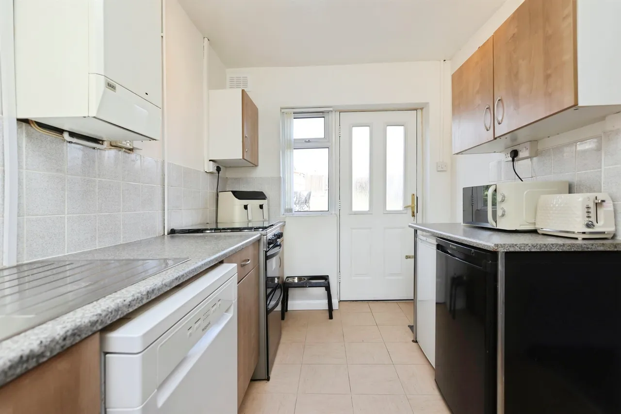 Bryce Road, Brierley Hill, DY5, photo 8