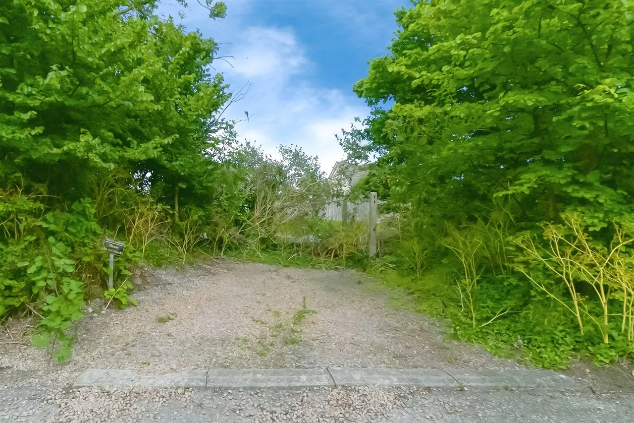 St. Johns Hill St. Athan, CF62, photo 21
