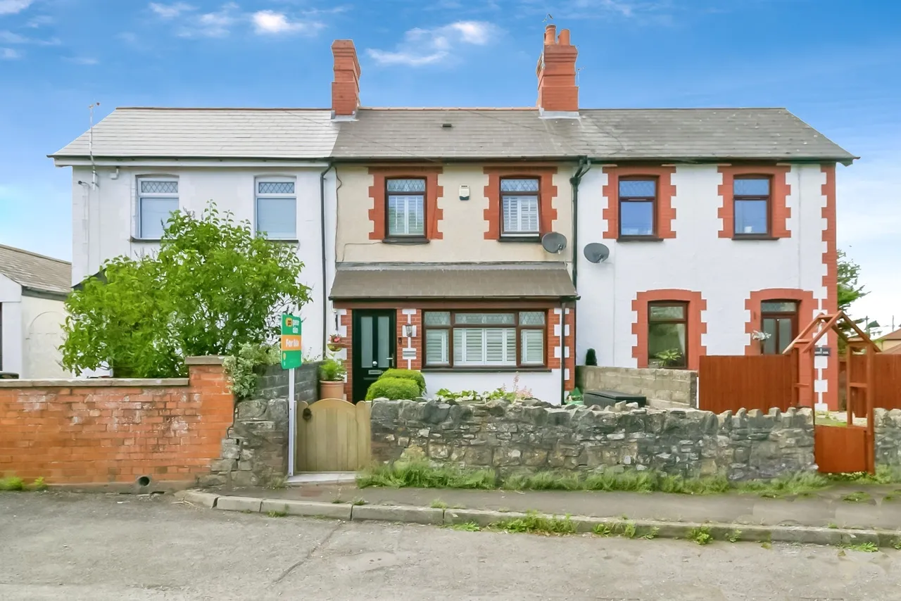 3 bed land for sale, St. Johns Hill St. Athan, CF62
