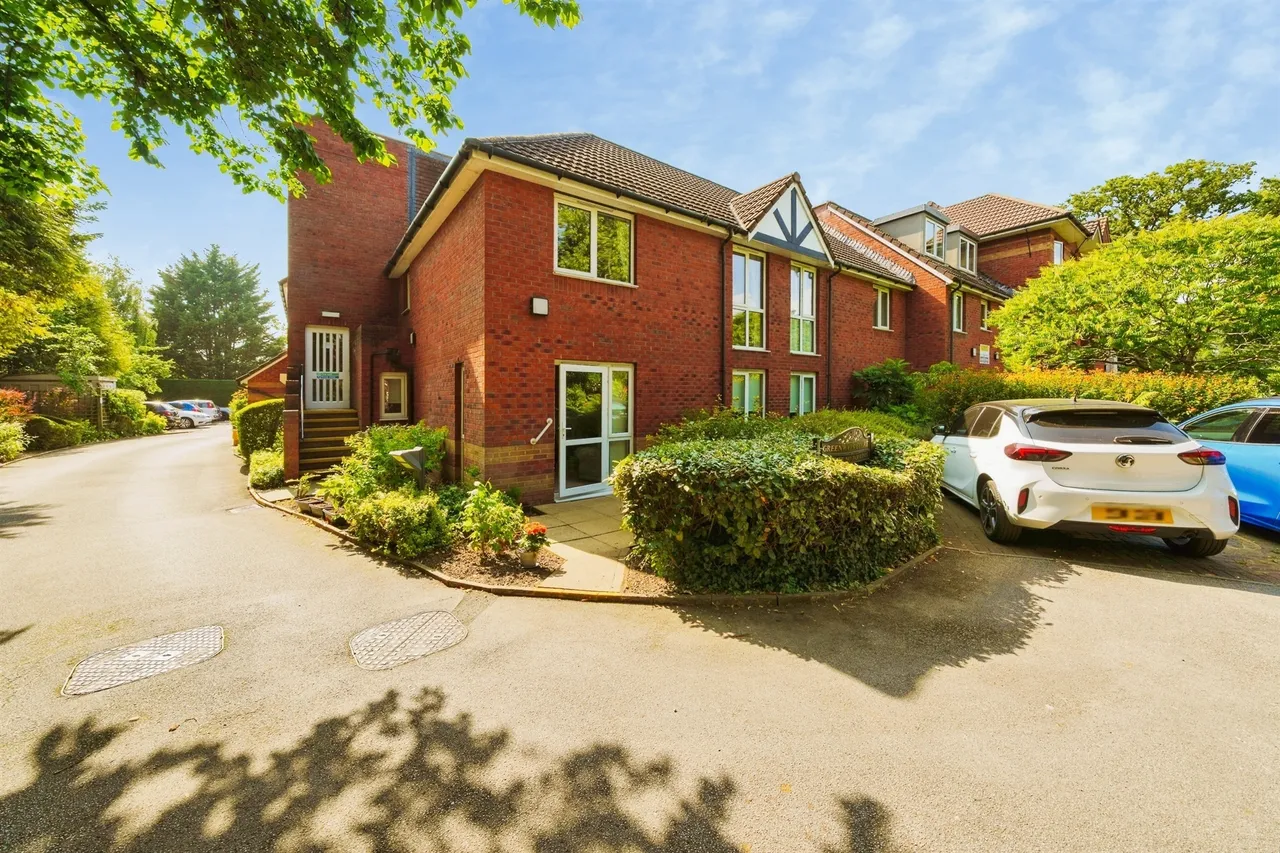Plymyard Avenue, Bromborough, CH62, photo 14