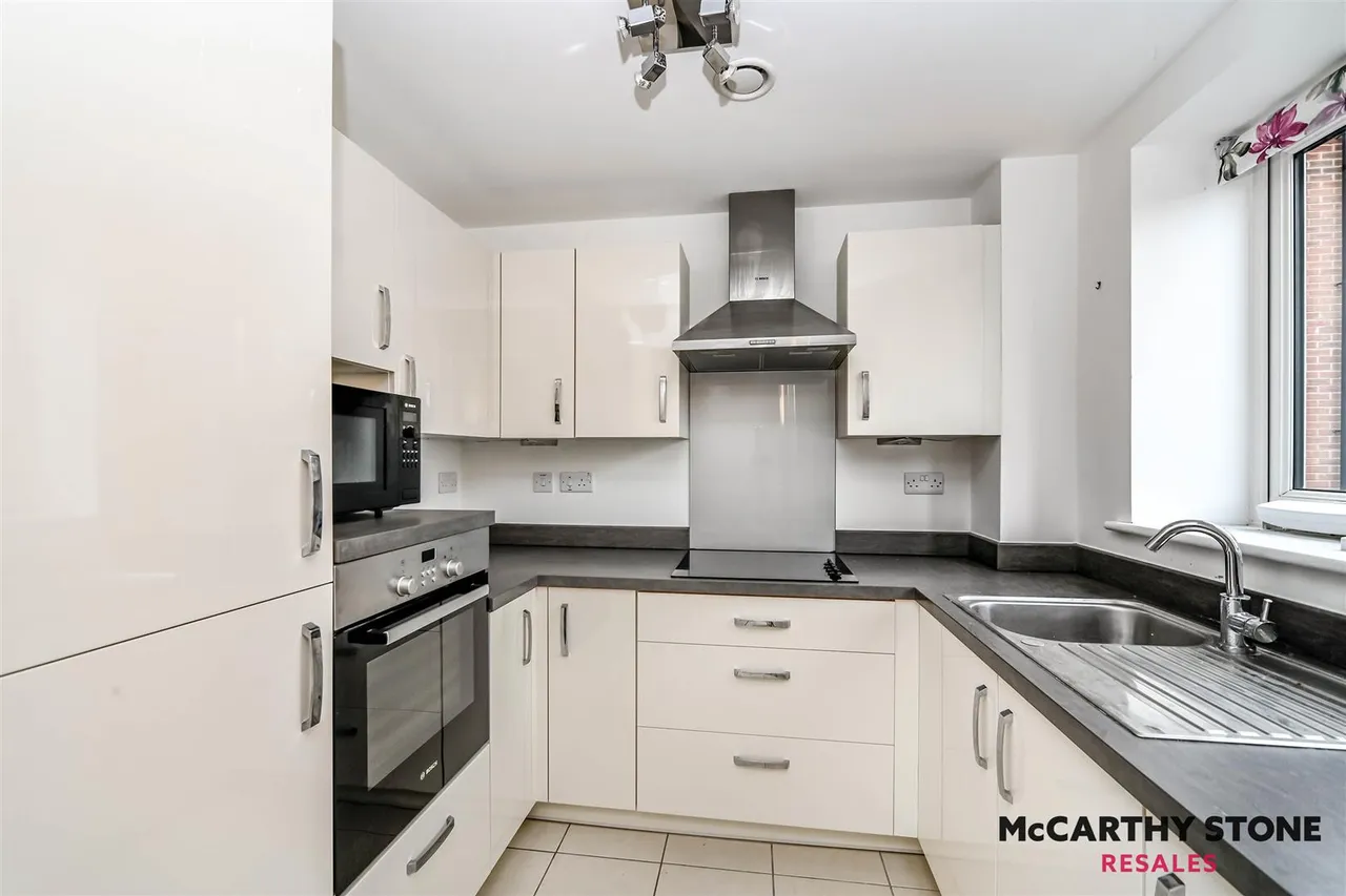 High View, Bedford, MK41, photo 8