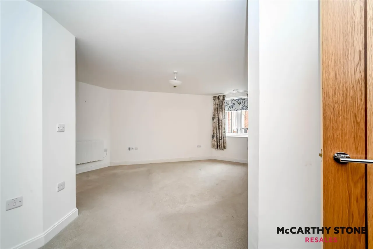 High View, Bedford, MK41, photo 10