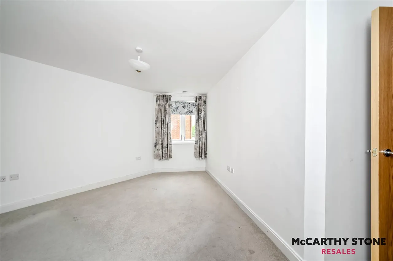 High View, Bedford, MK41, photo 13