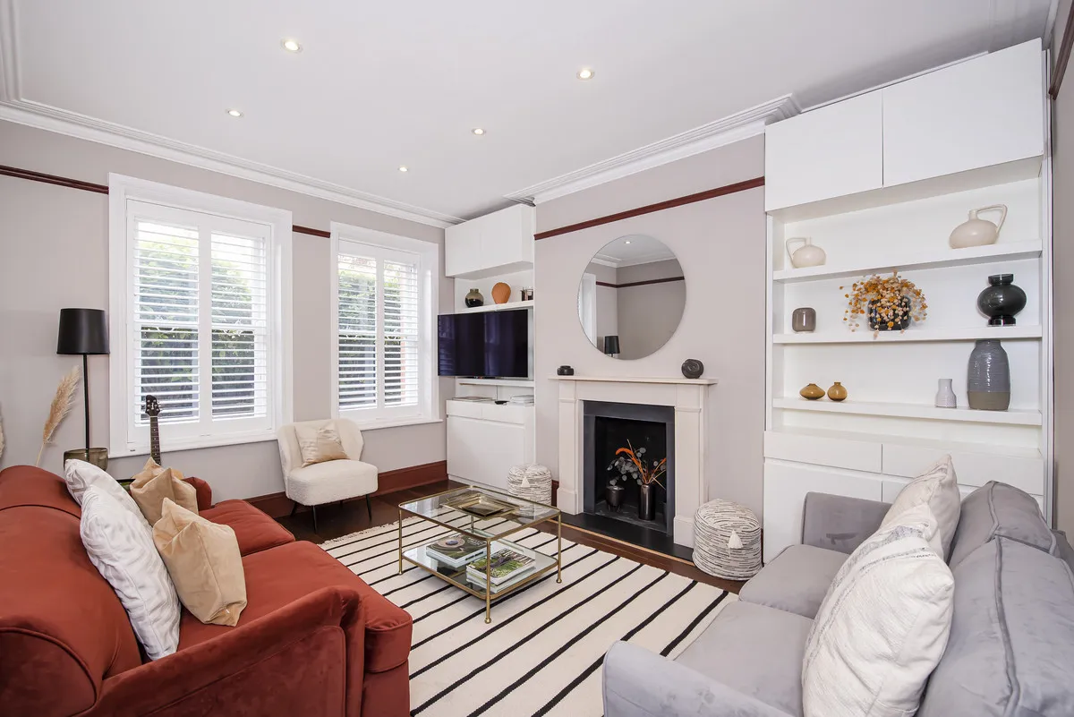 3 bed property for sale, Elgin Avenue, London, W9