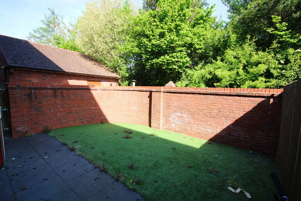 Butts Green, Westbrook, Warrington, Warrington, WA5 7XT, photo 10