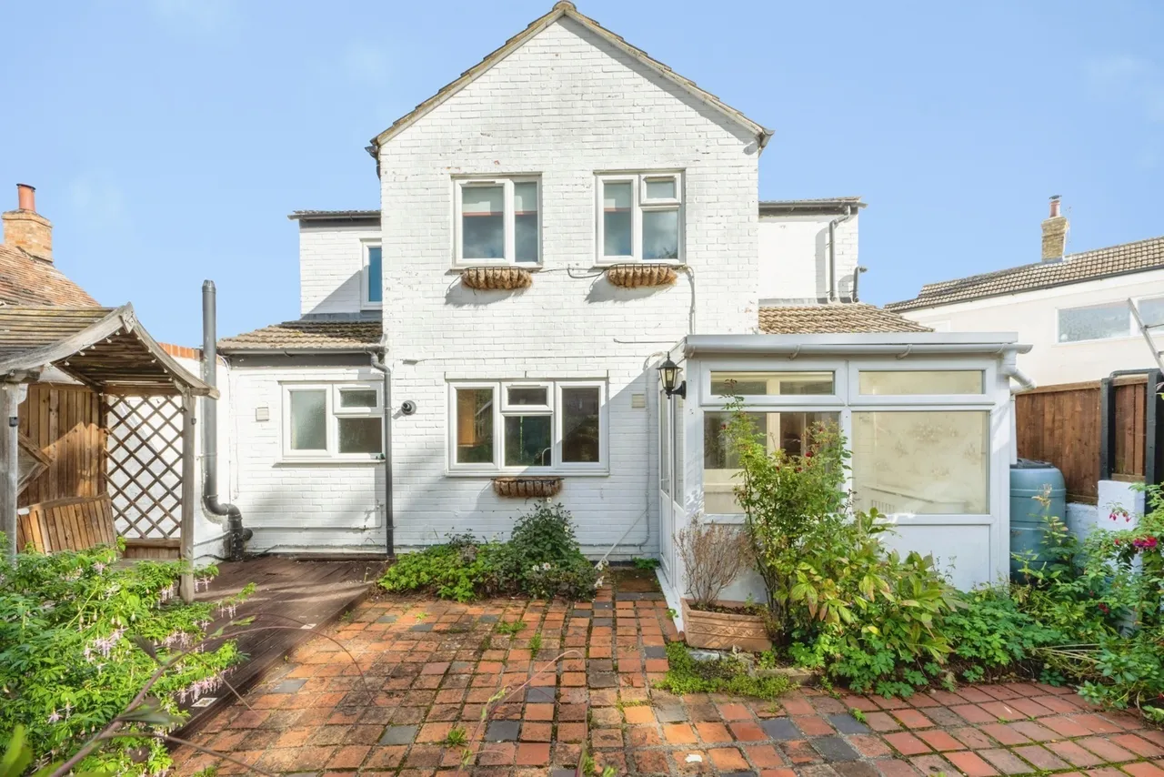 Keeley Lane, Wootton, MK43, photo 12