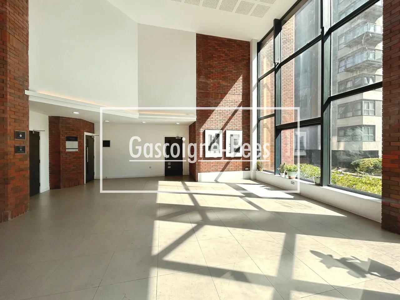 Basingstoke, Town Centre, RG21, photo 7
