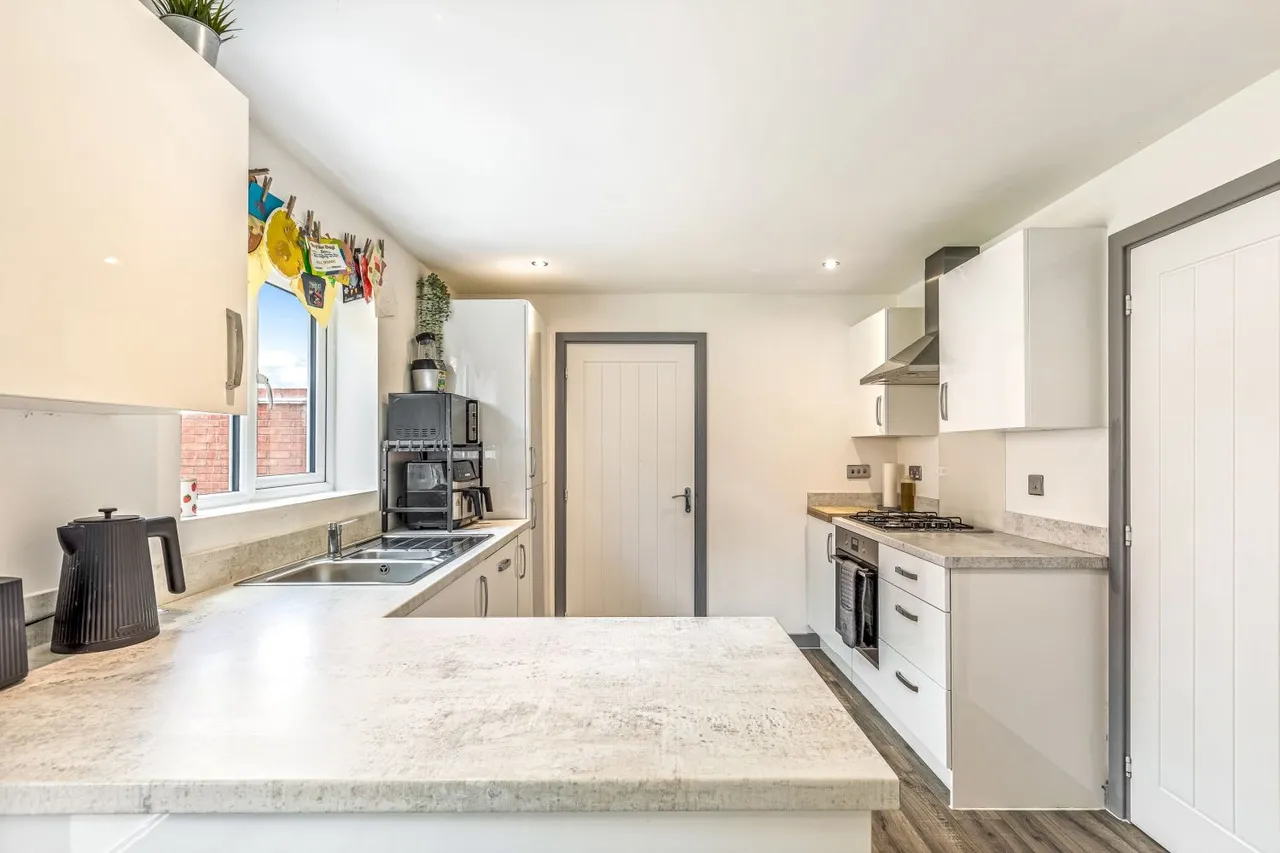 Tigers Road, Fleckney, LE8, photo 6