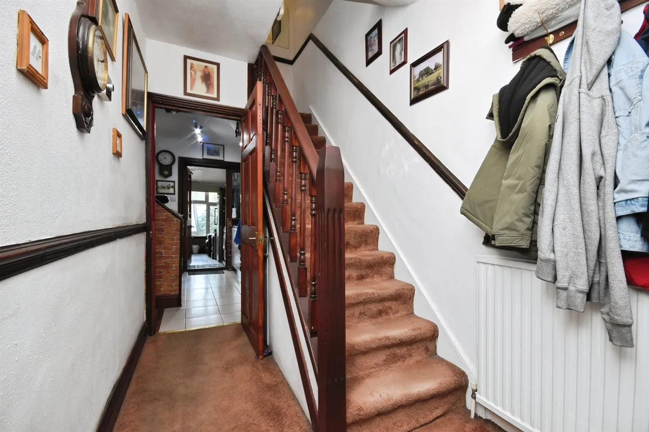 Beechfield Gardens, Romford, photo 11