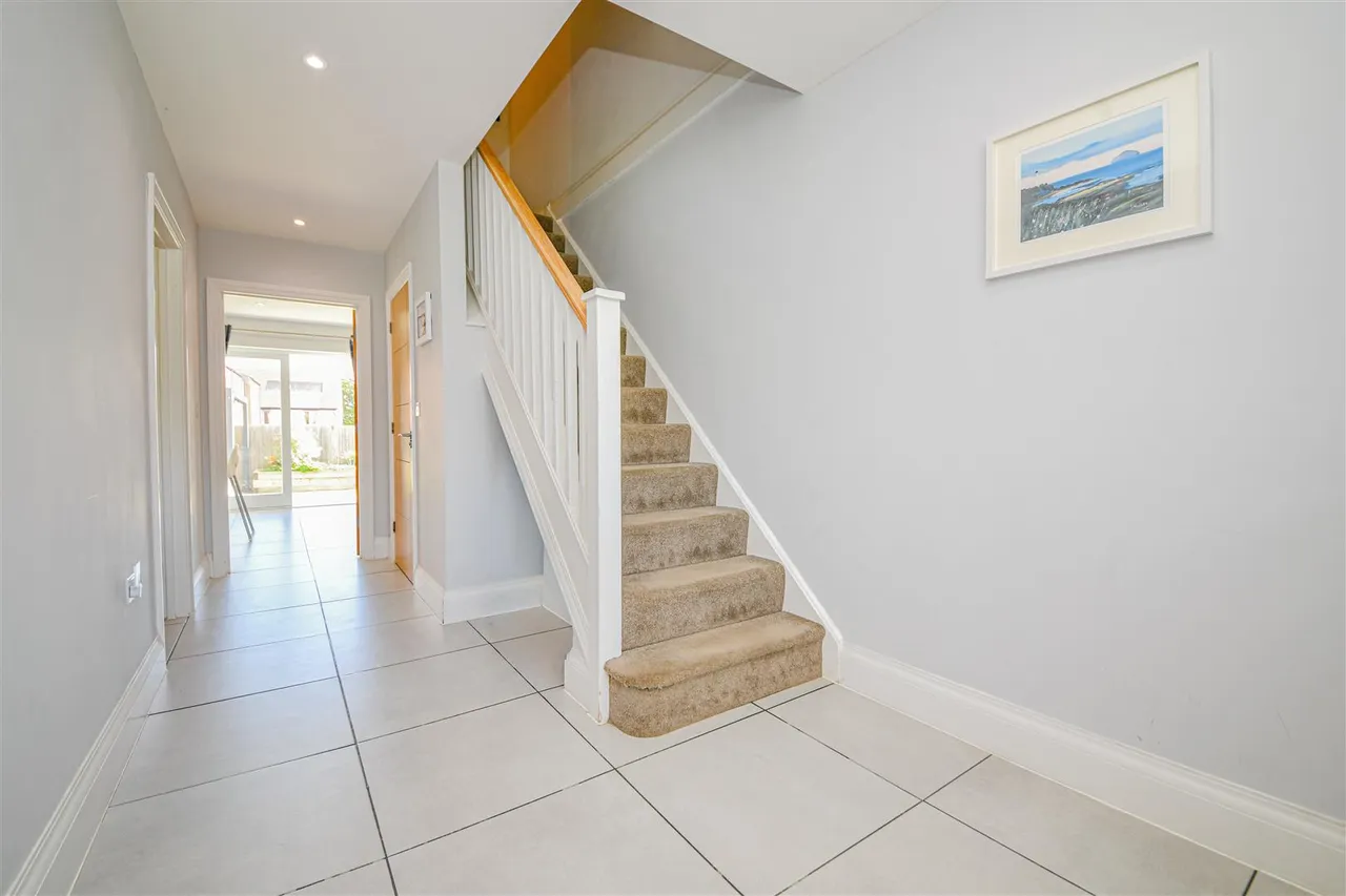 Pembers Hill Drive, Fair Oak, SO50, photo 4