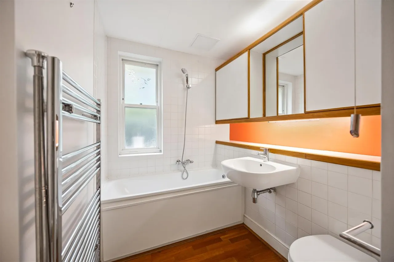 Crediton Road, London, NW10, photo 13