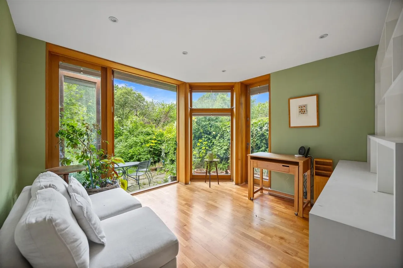 Crediton Road, London, NW10, photo 8