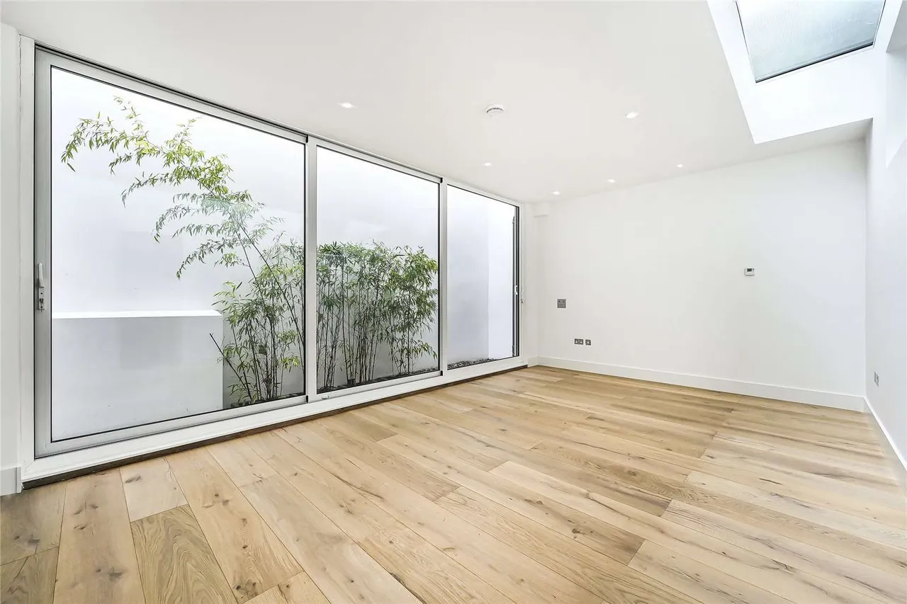 Trevor Square, Knightsbridge, London, SW7 1DT, photo 8