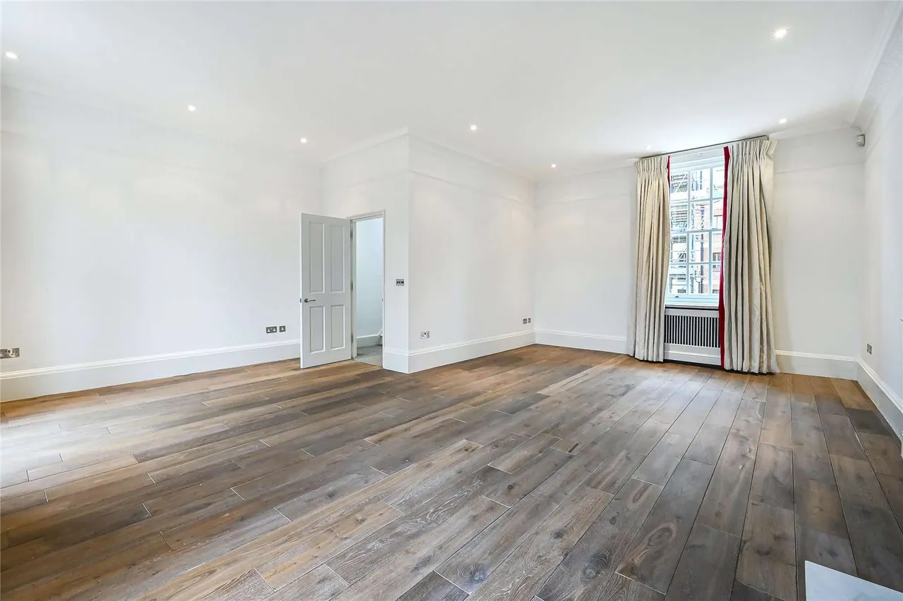 Trevor Square, Knightsbridge, London, SW7 1DT, photo 3