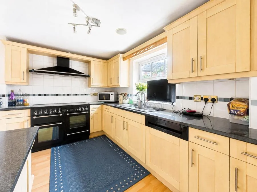 Arbery Way, Arborfield, RG2, photo 2
