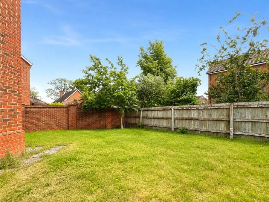 Arbery Way, Arborfield, RG2, photo 21
