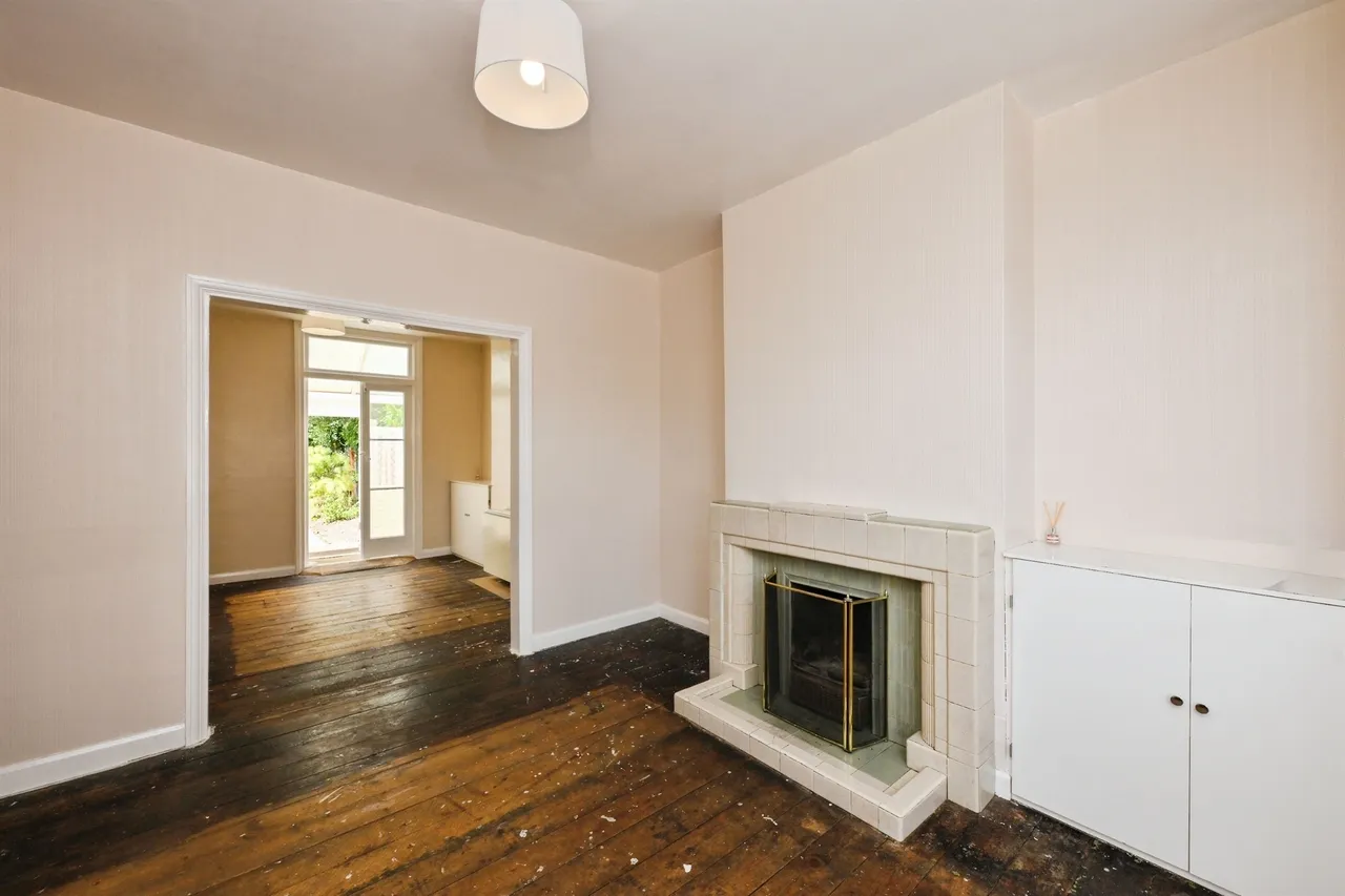 High Road, Broxbourne, photo 6
