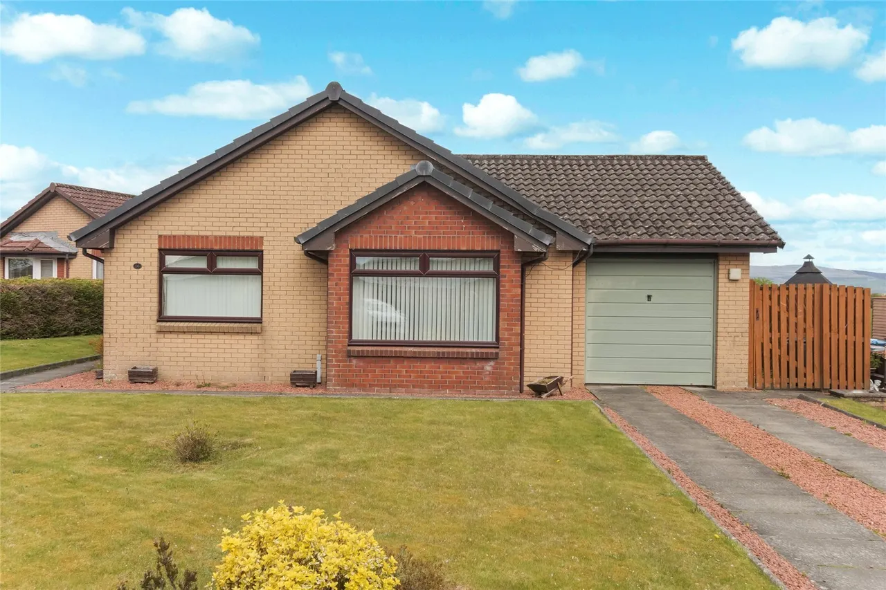 Annathill Gardens, Annathill, Coatbridge, North Lanarkshire, ML5, photo 22