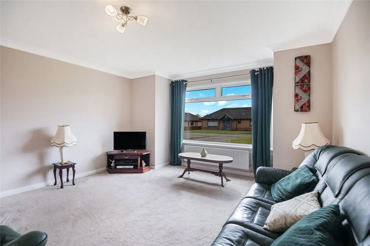 Annathill Gardens, Annathill, Coatbridge, North Lanarkshire, ML5, photo 6