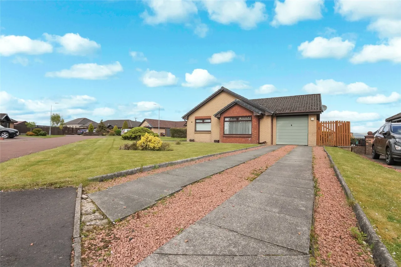 Annathill Gardens, Annathill, Coatbridge, North Lanarkshire, ML5, photo 23