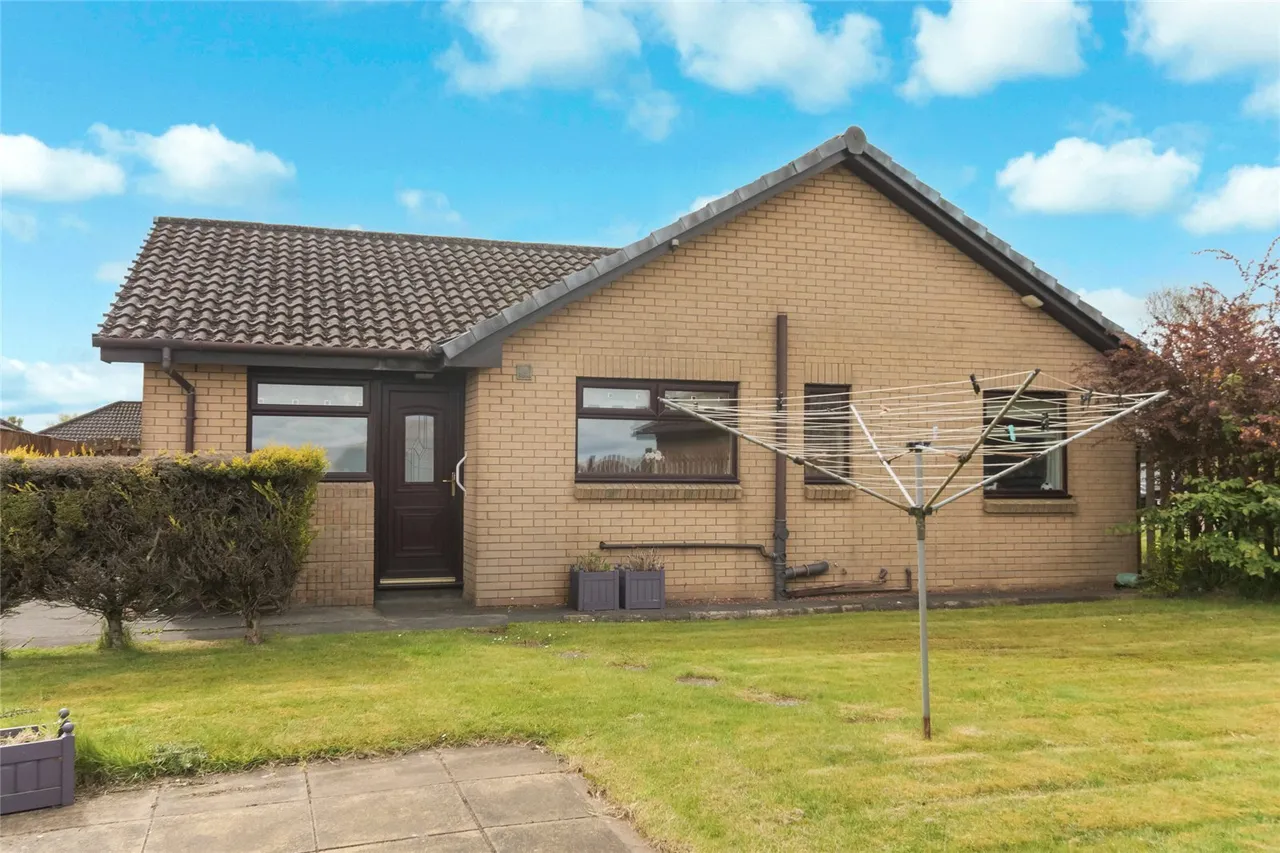 Annathill Gardens, Annathill, Coatbridge, North Lanarkshire, ML5, photo 18