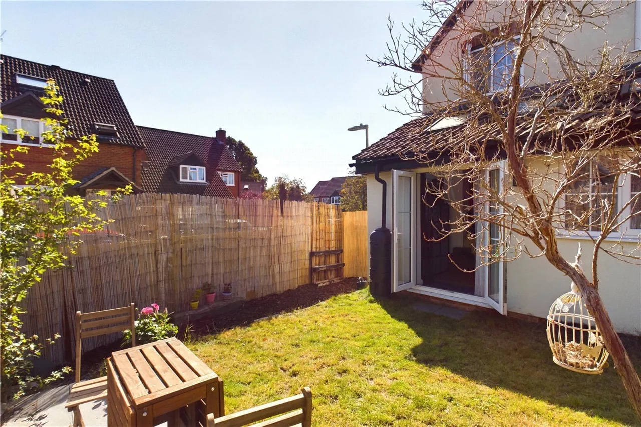 Burdock Close, Burghfield Common, RG7, photo 6