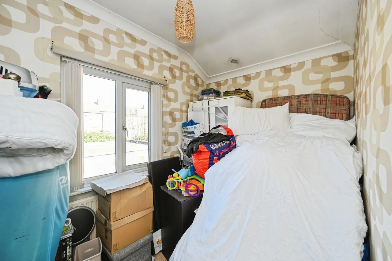 Knowsley Road, St. Helens, WA10, photo 8