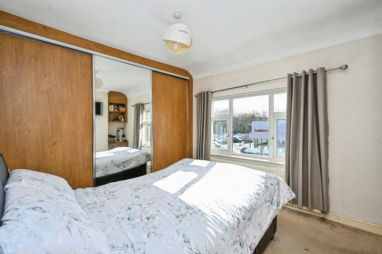 Knowsley Road, St. Helens, WA10, photo 7