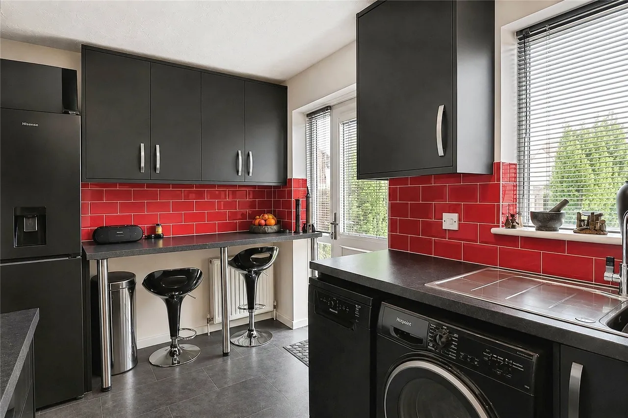 Shillingstone Gardens, Poole, BH12, photo 17