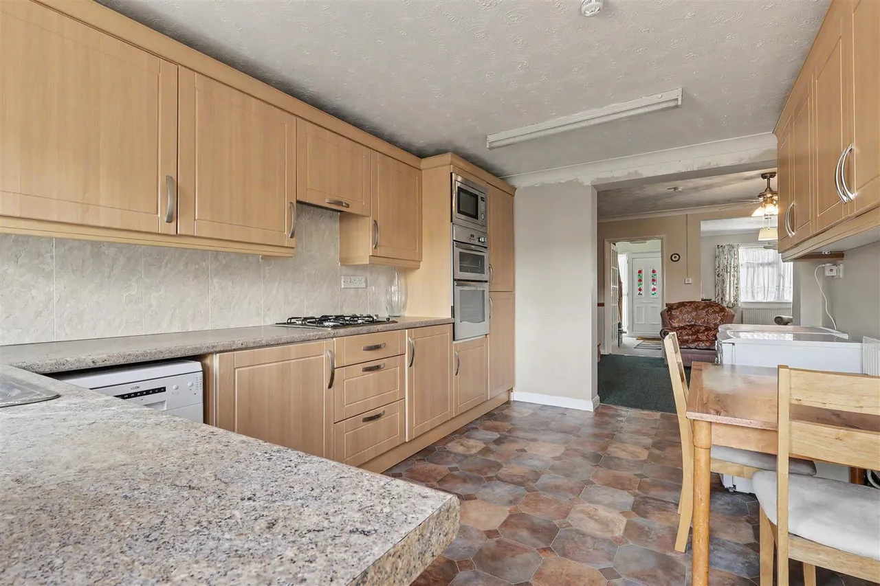 St. Johns Road, Ely, CB6, photo 4