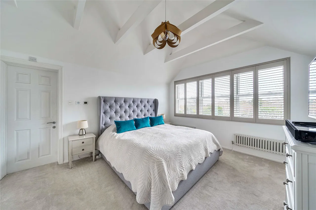 Send Marsh Road, Ripley, GU23, photo 14