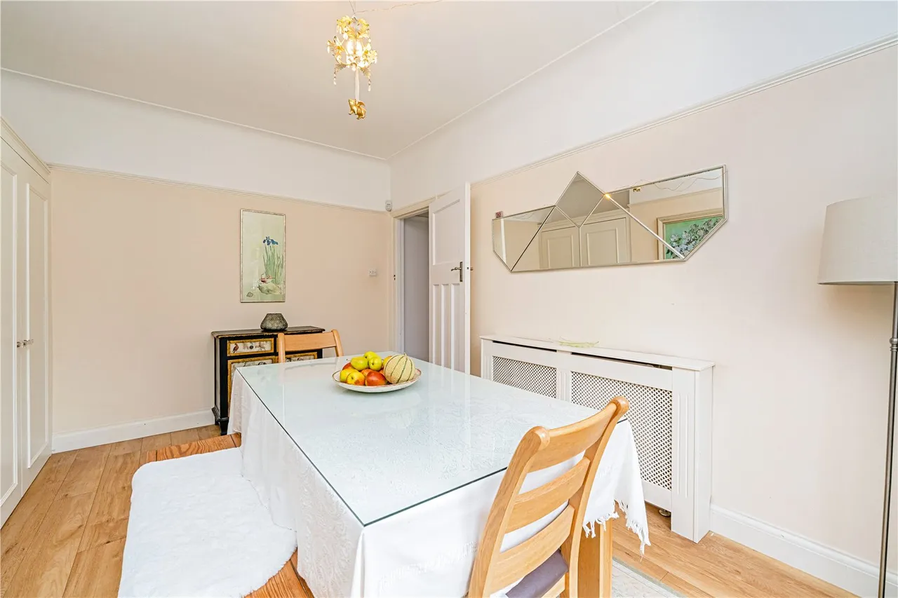 Percy Road, Hampton, TW12 2HW, photo 9
