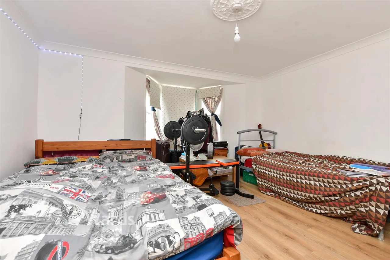 High Street, Ramsgate, CT11, photo 5