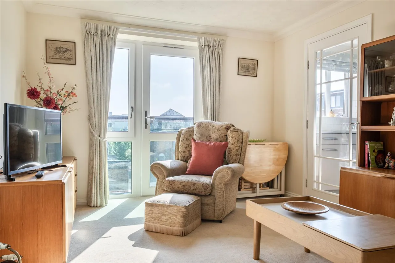 West Street, Newbury, RG14, photo 6