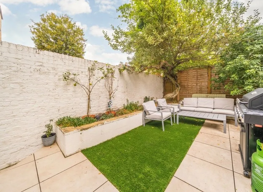 Harwood Road, Fulham, SW6, photo 3